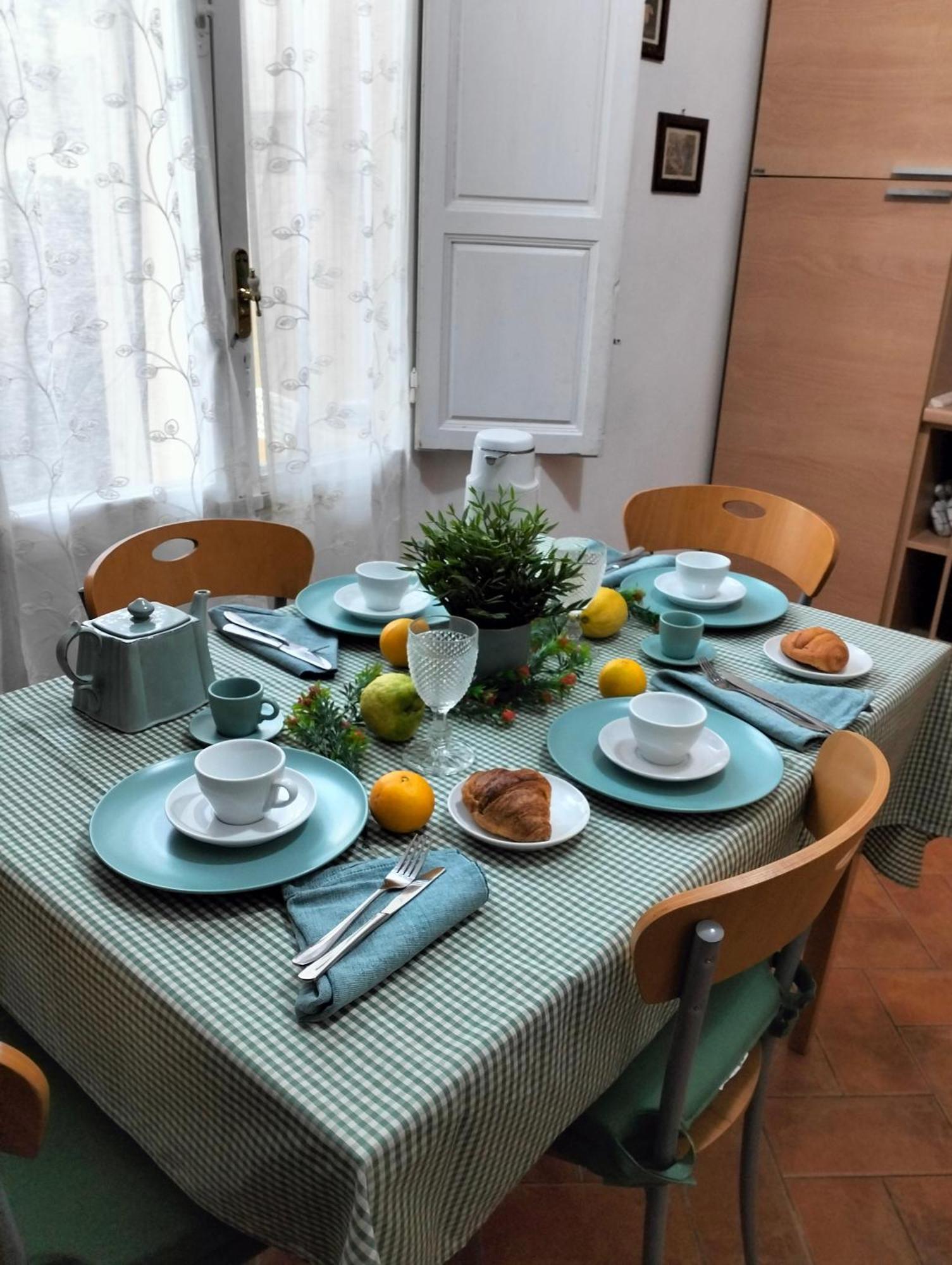 Palace Comfort Inn Pisa Eksteriør billede
