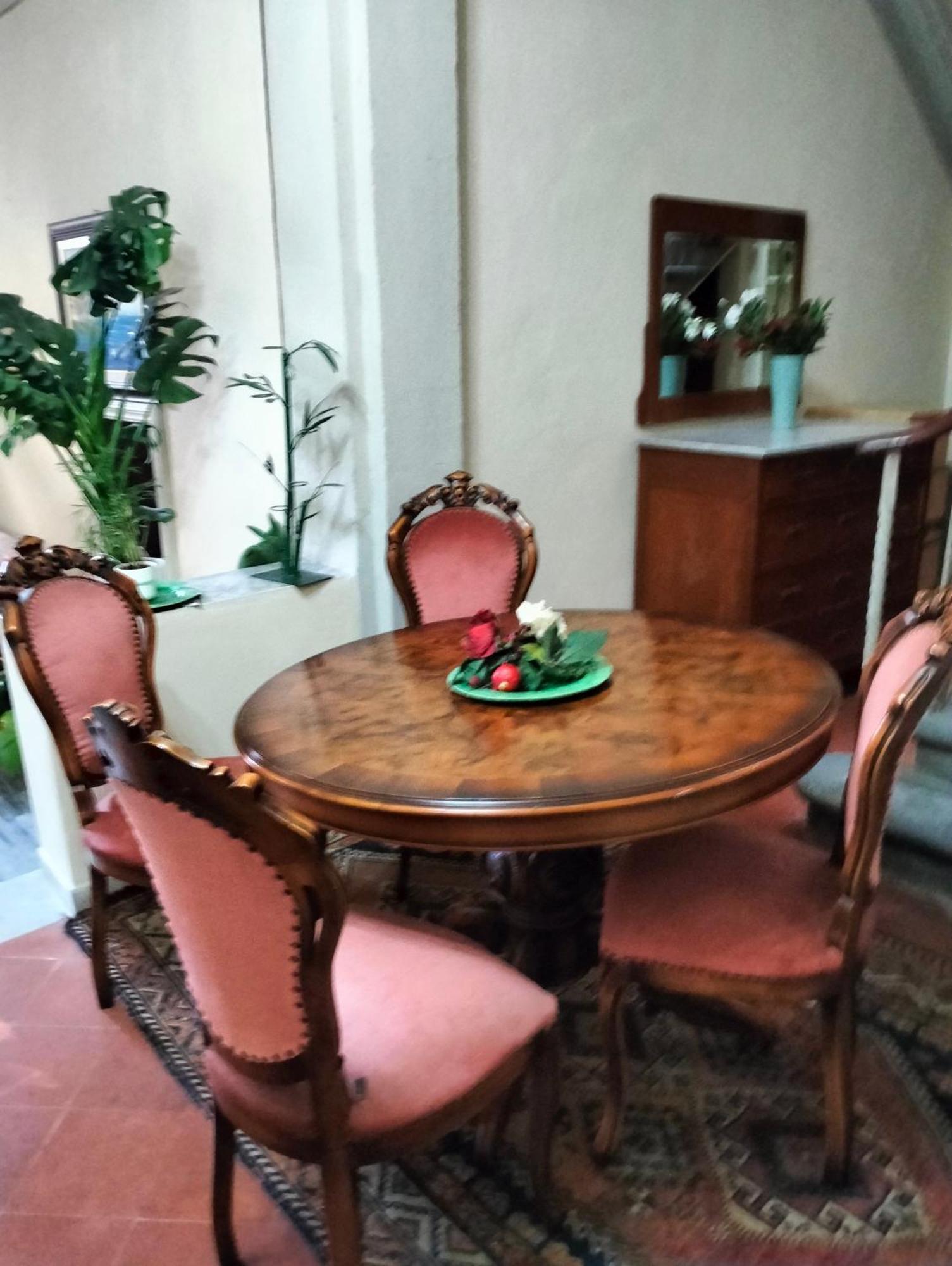 Palace Comfort Inn Pisa Eksteriør billede
