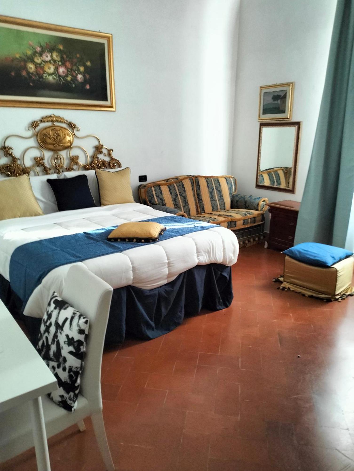 Palace Comfort Inn Pisa Eksteriør billede